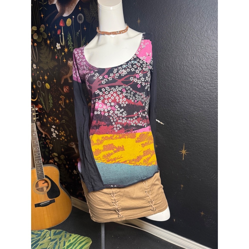 Custo Barcelona Custo Line Graphic Long Sleeve Top Cherry Blossom Y2K Size 1